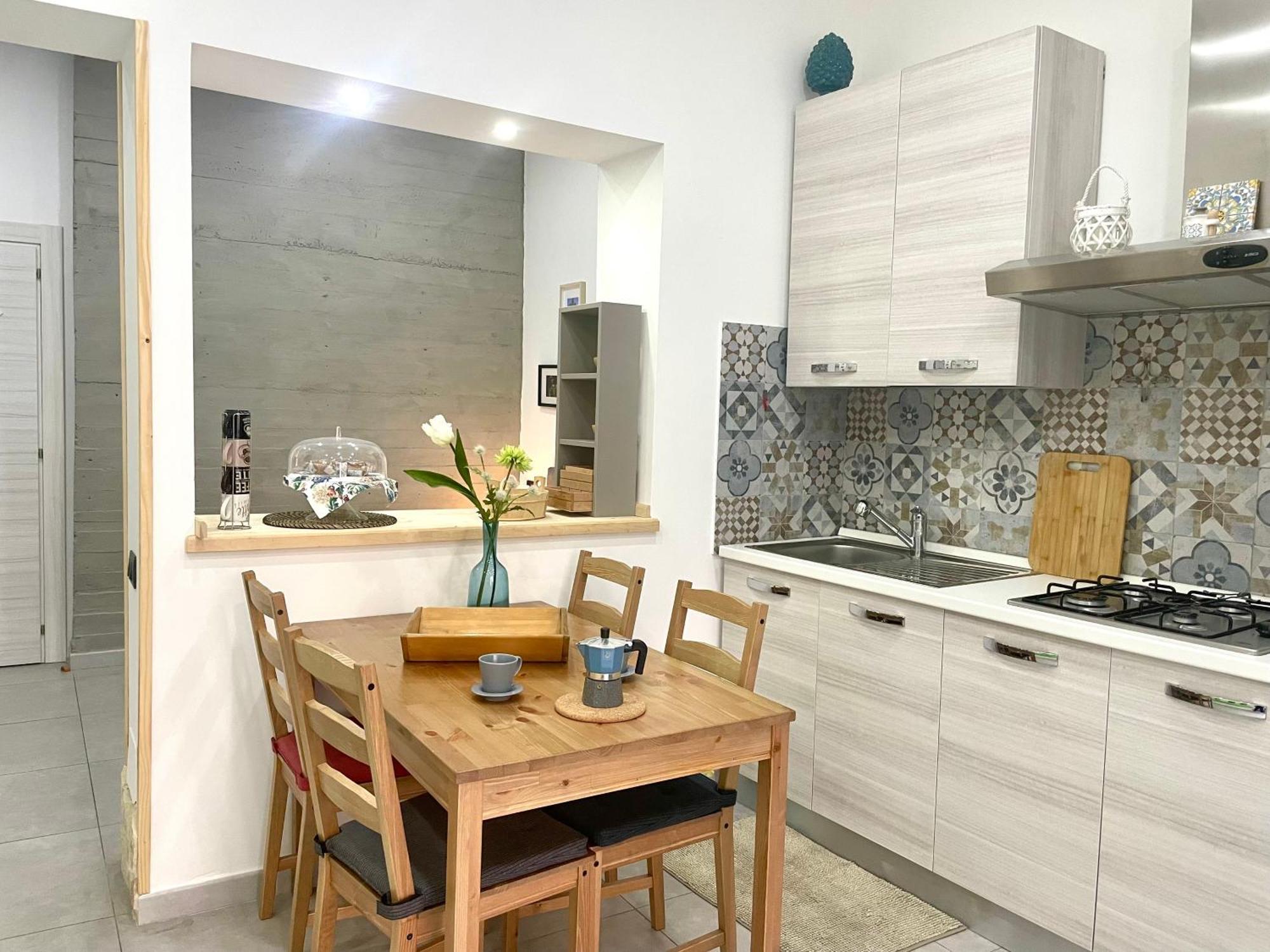 Casa Giniusa Central Studio Катания Экстерьер фото