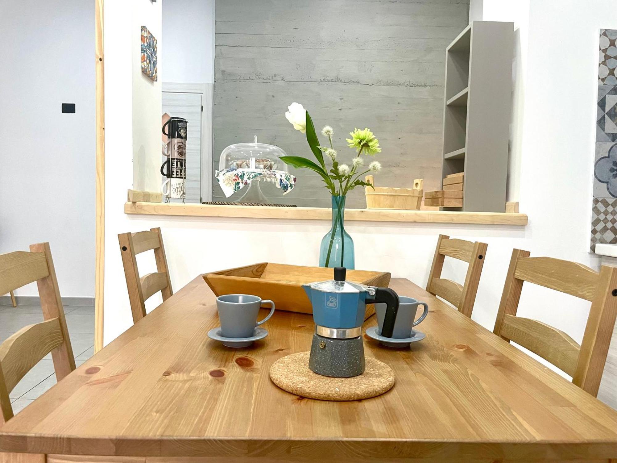 Casa Giniusa Central Studio Катания Экстерьер фото