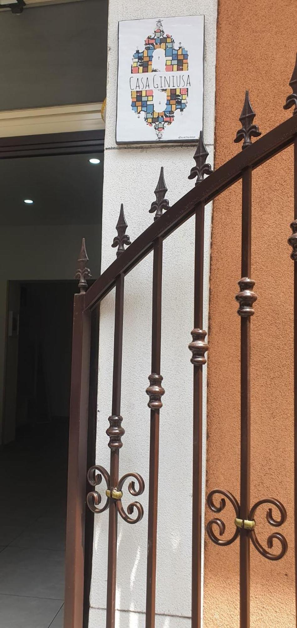 Casa Giniusa Central Studio Катания Экстерьер фото